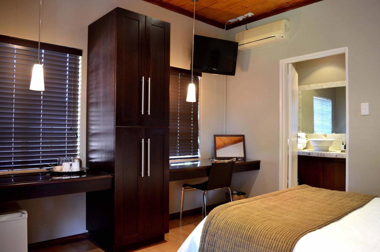 Kathu Gamagara Lodge Ngoại thất bức ảnh