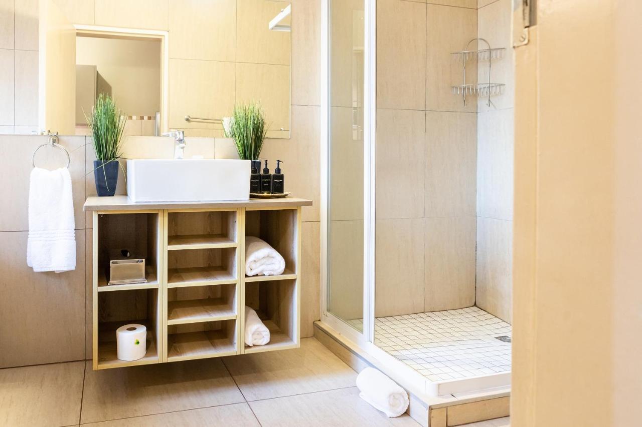 Kathu Gamagara Lodge Ngoại thất bức ảnh